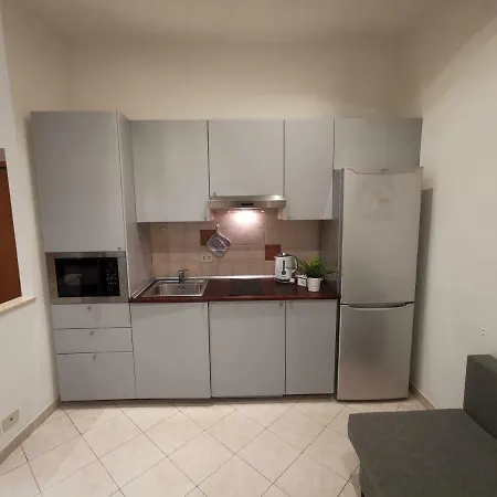Apartamento Fontana Di Trevi - Historic Center Roma