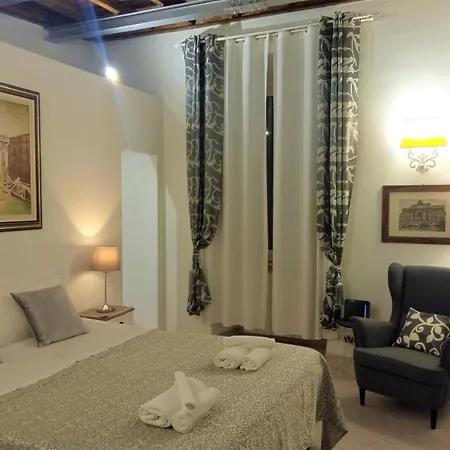 Fontana Di Trevi - Historic Center Apartment * Рим