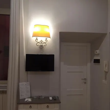 Fontana Di Trevi - Historic Center Apartment * Rome